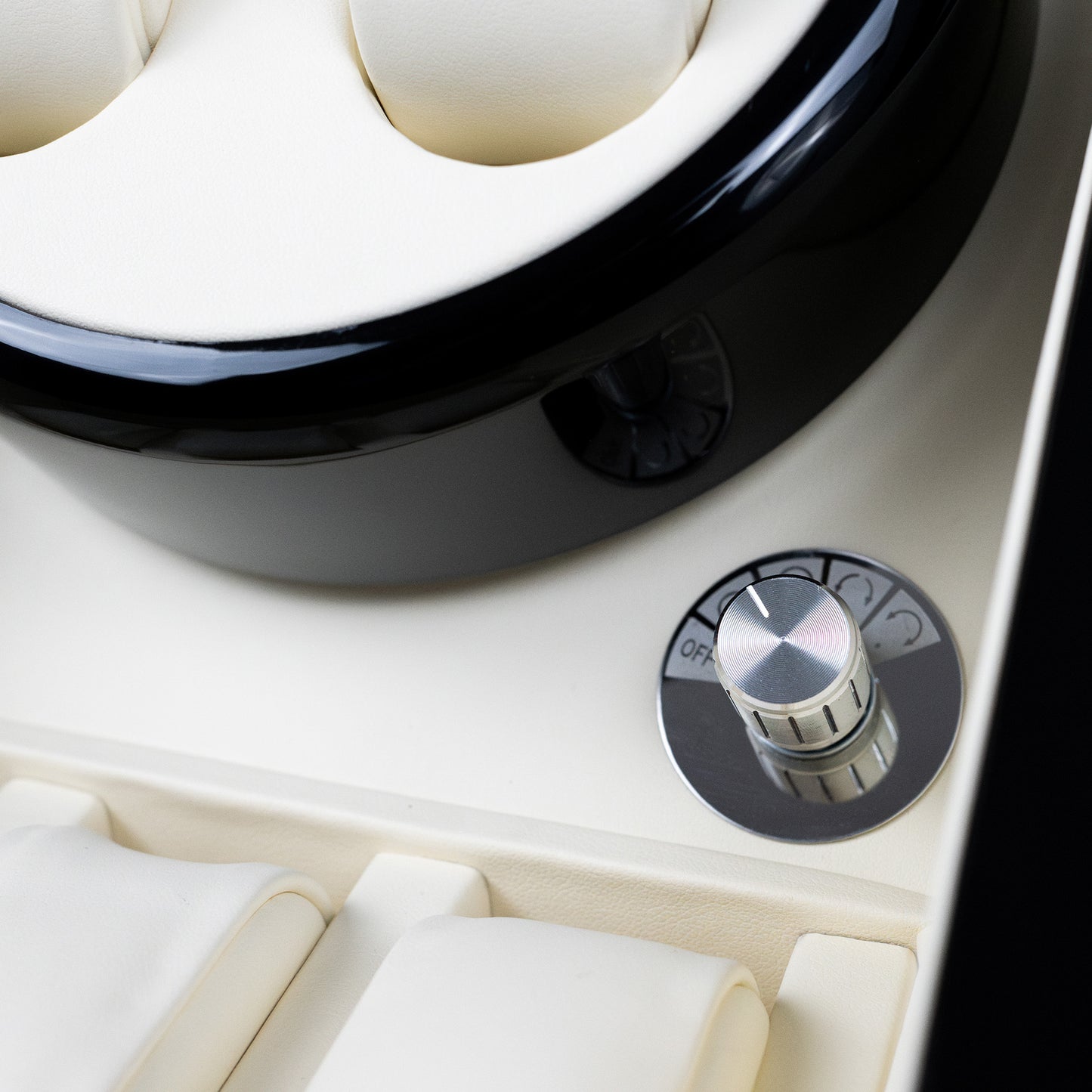 Close up on the mods selector of a Promatic White Piano Lacquer wooden watch winder